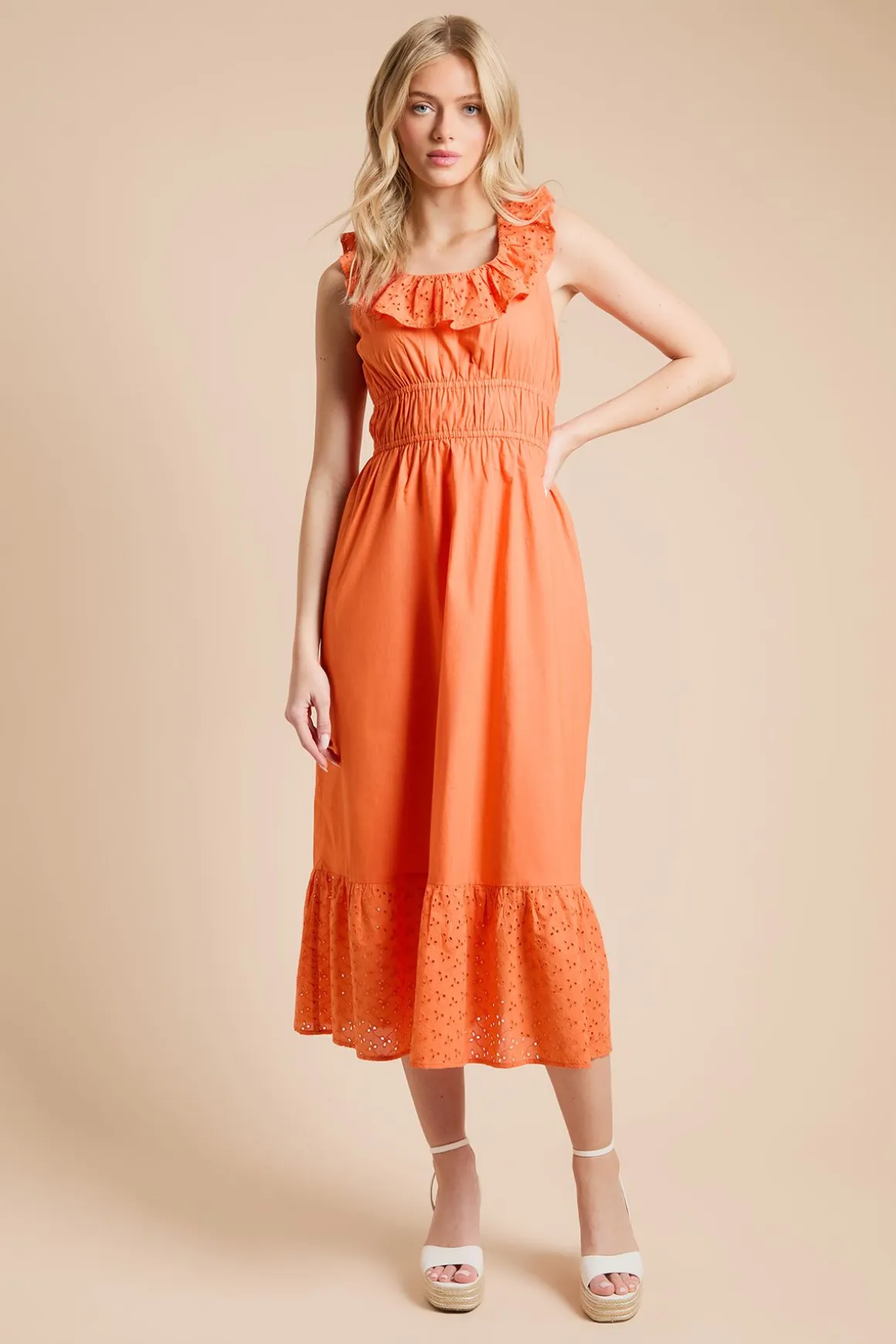 Robe Maxi À Ourlet Étagé À Volants Broderie Anglaise