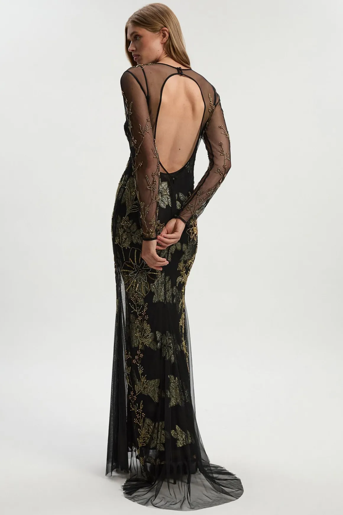 Robe Maxi Petite en Georgette Métallisée Tissée avec Appliqués Floraux