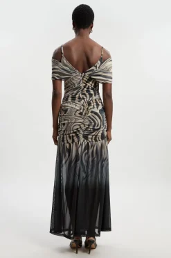 Robe Maxi Petite à Imprimé Marbre en Maille avec Décolleté Plongeant et Détails à Bretelles