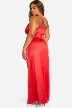 Robe maxi plissée avec bonnets intégrés