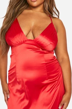 Robe maxi plissée avec bonnets intégrés