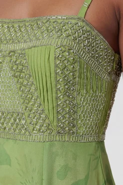 Robe Maxi Plissée Bandeau À Imprimé Floral Ombré Et Ornements