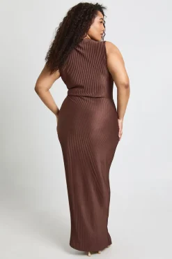 Robe Maxi Plissée Grande Taille Col Montant avec Finitions Dorées