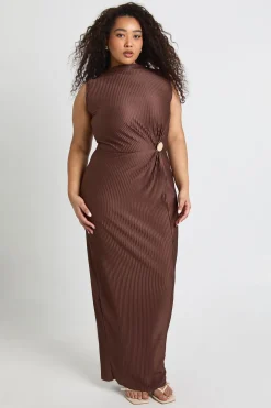 Robe Maxi Plissée Grande Taille Col Montant avec Finitions Dorées