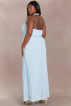 boohoo Robe Maxi Plissée Grande Taille À Col Licou Avec Volants<Femme Robes Demoiselles D'Honneur|Robes Bal De Promo