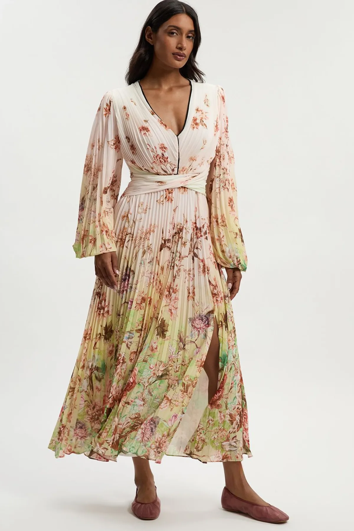 KarenMillen Robe Maxi Plissée à Motifs Floraux Éparpillés avec Manches Bouffantes et Découpes<Femme Robes À Manches Longues|Robes