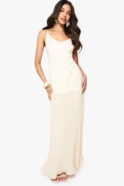 boohoo Robe Maxi Plissée à Taille Basse<Femme Robes Bal De Promo|Robes
