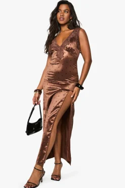 Robe maxi à pois avec bordure en dentelle