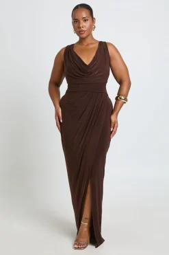 boohoo Robe Maxi Portefeuille Froncée En Tissu Fluide Grande Taille<Femme Robes De Soirée|Toutes Les Robes