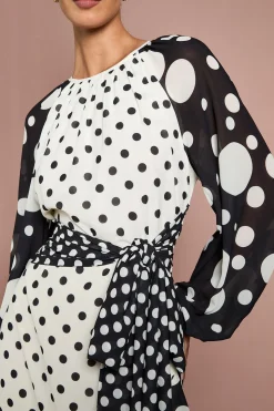 Robe Maxi Portefeuille À Imprimé Pois Mixtes Lisa Tan