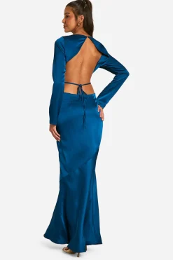 boohoo Robe Maxi Satin à Nouer dans le Dos<Femme Satin Et Dentelle|Robes À Manches Longues