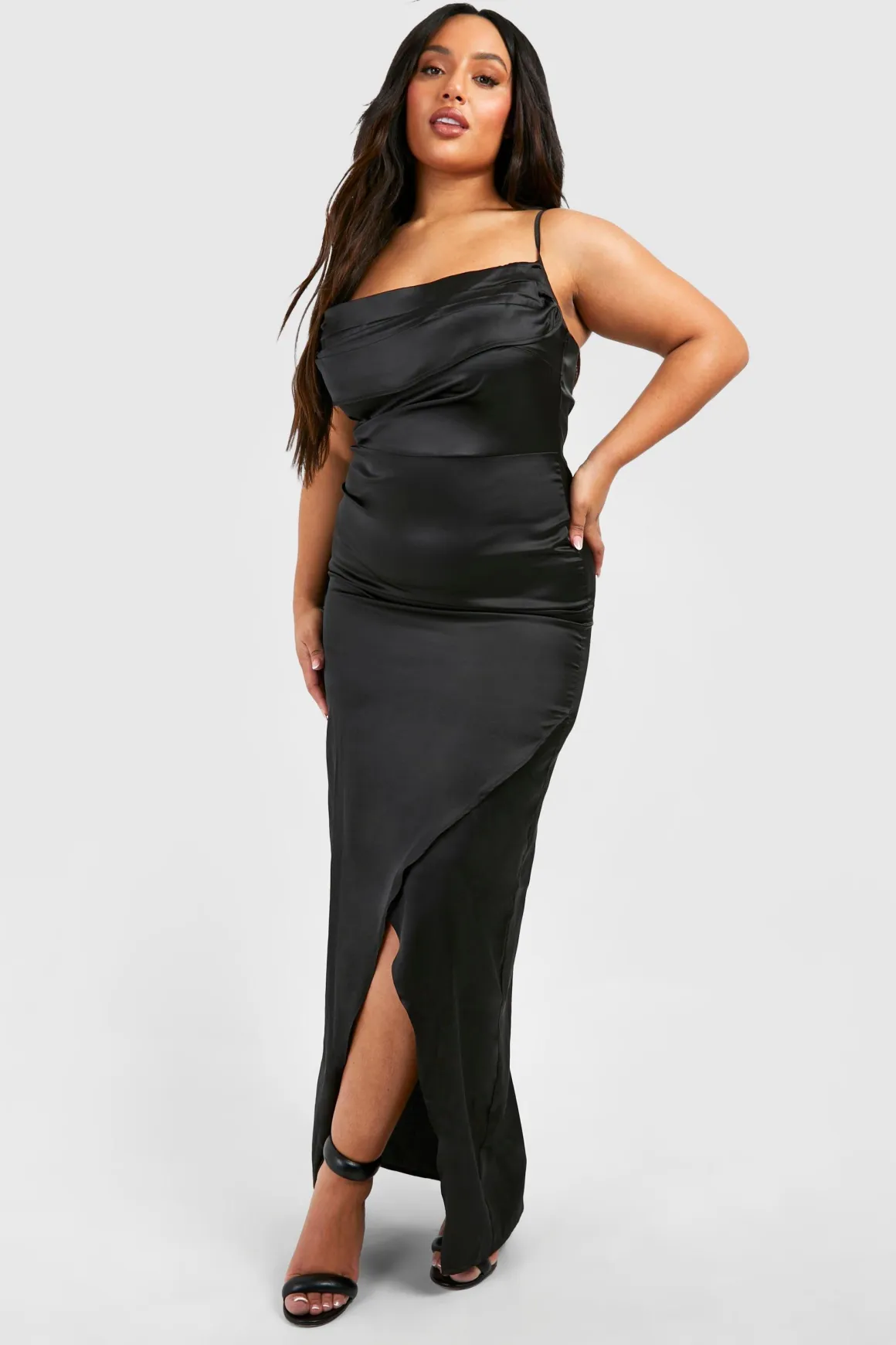 Robe maxi slip pour grande taille à encolure drapée et bretelles