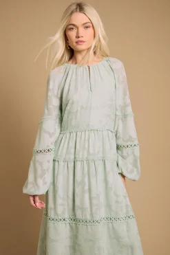 Oasis Robe Maxi Smockée à Détails en Dentelle<Femme Satin Et Dentelle|Robes À Manches Longues