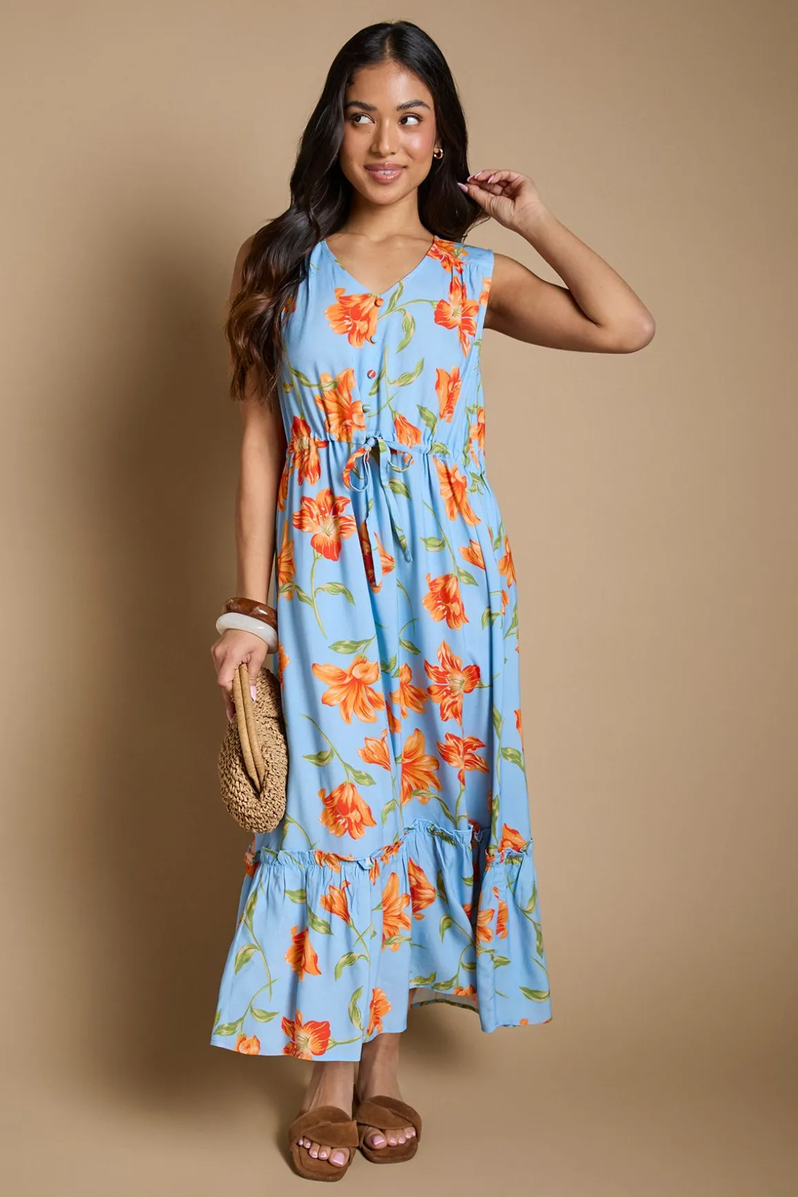 Robe Maxi Étagée À Taille Coulissée Sans Manches À Imprimé Fleuri Petite