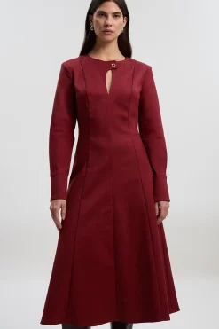 Robe Maxi Techno à Manches Longues avec Détail Trou de Serrure et Finitions