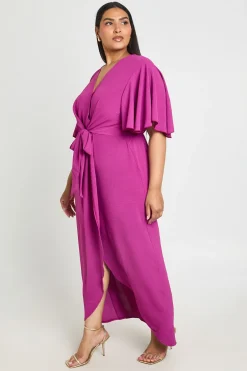 boohoo Robe Maxi Texturée Grande Taille Avec Détail Noué<Femme Robes Demoiselles D'Honneur|Robes