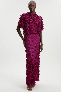 Robe maxi tissée à appliqué de cristal et manches d’ange