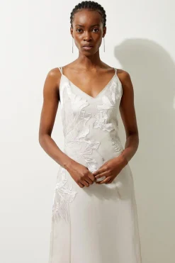 Robe Maxi Tissée à Appliqué Satiné
