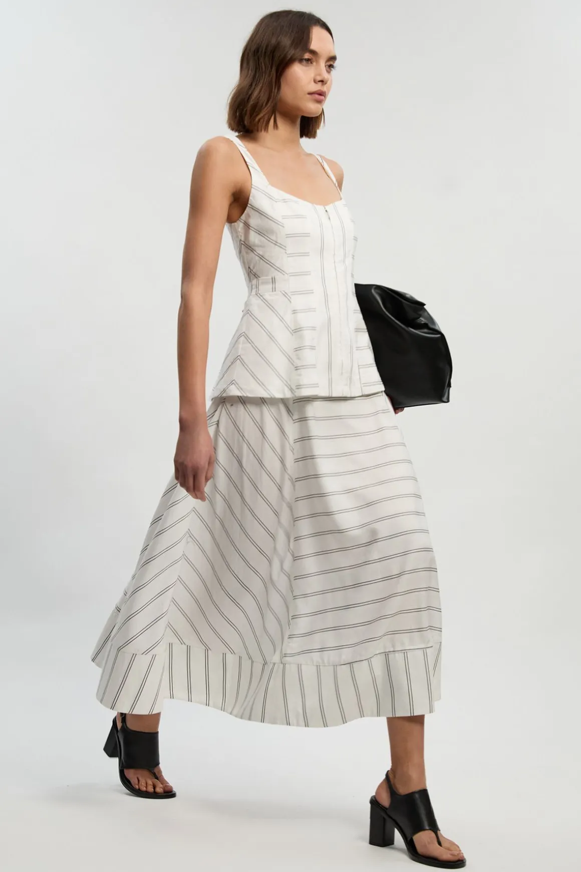 Robe Maxi Tissée À Basque Rayures Audacieuses En Coton Avec Bretelles Petite Taille