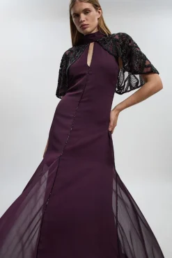 Robe Maxi Tissée à Détail Cape Ajourée Ornée de Cristaux