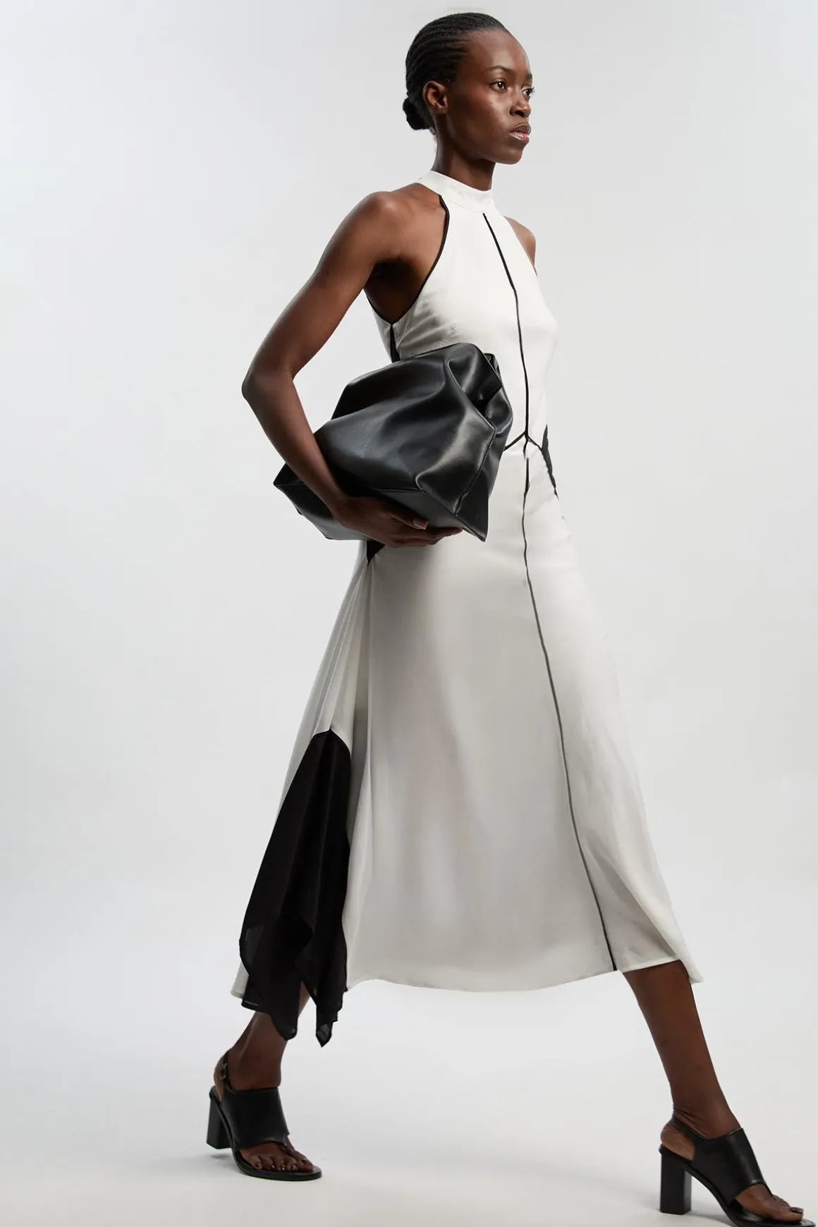 Robe Maxi Tissée à Encolure Licou en Tencel Fluide à Blocs de Couleur