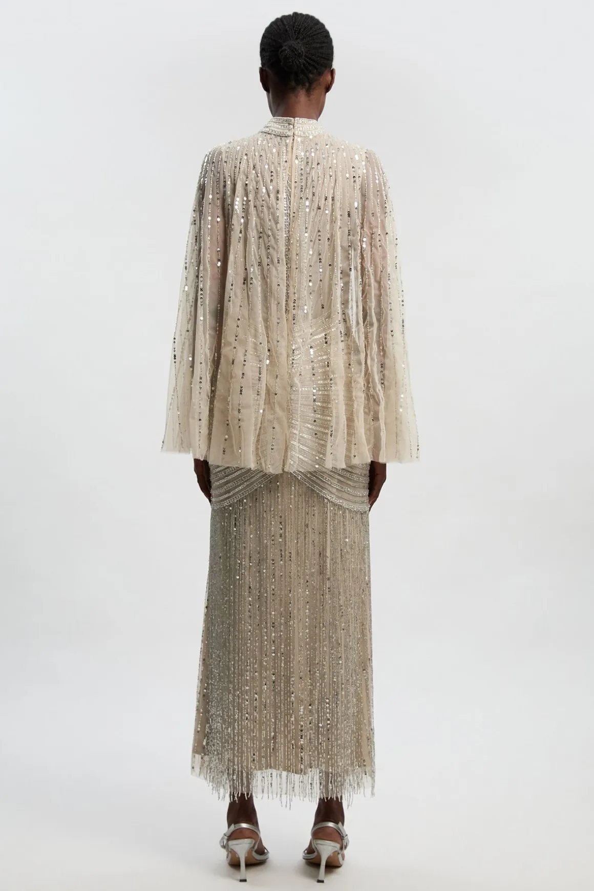 Robe Maxi Tissée Ornée Petite Taille Avec Manches Cape