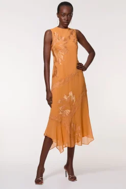 Robe maxi tissée sans manches en géorgette avec appliqué et dentelle