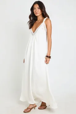 Robe Maxi Trapèze À Encolure Américaine Avec Bordure En Dentelle