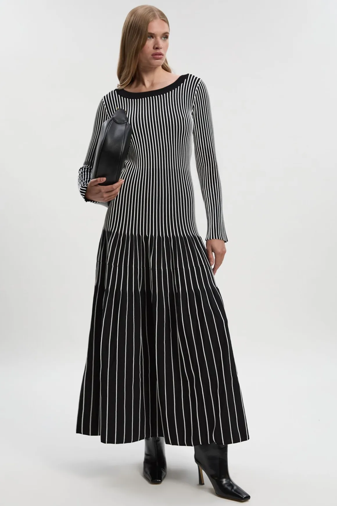 Robe Maxi Tricotée Rayée en Mélange de Viscose