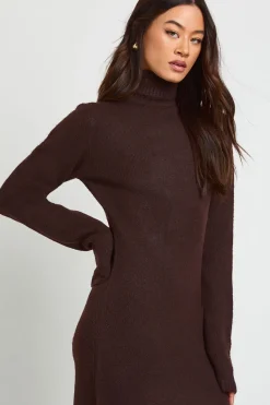 boohoo Robe Maxi Tricotée Ultra Douce Col Roulé Tall<Femme Pulls Et Gilets|Toutes Les Mailles