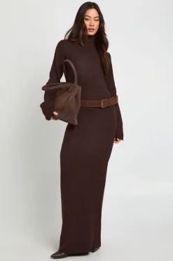 boohoo Robe Maxi Tricotée Ultra Douce Col Roulé Tall<Femme Pulls Et Gilets|Toutes Les Mailles