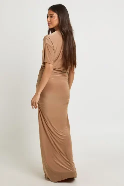 Robe Maxi Ultra Douce À Taille Froncée Et Manches Évasées