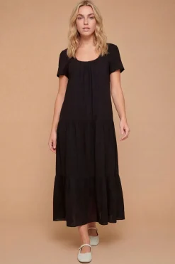 Robe Maxi Évasée À Encolure Dégagée