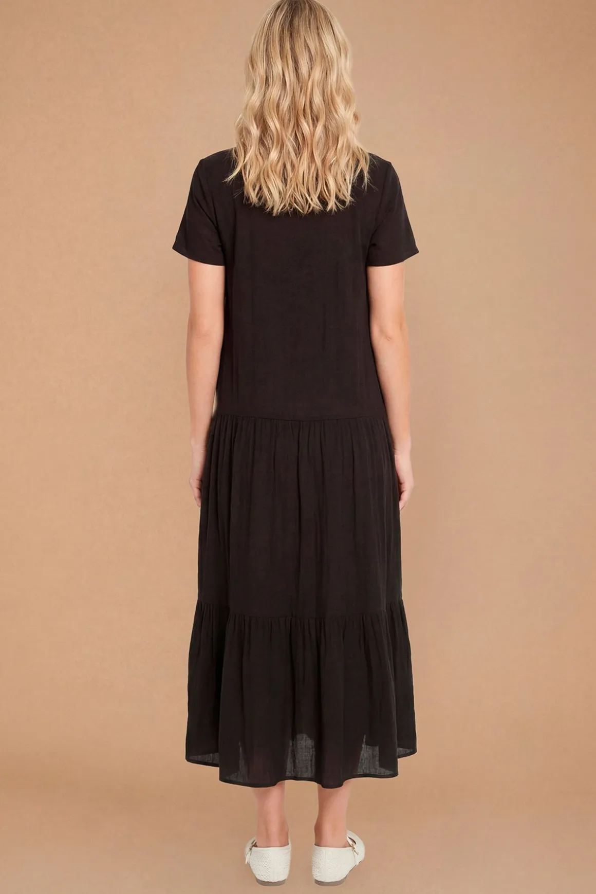 Robe Maxi Évasée À Encolure Dégagée