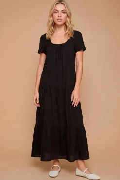 Robe Maxi Évasée À Encolure Dégagée