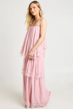 boohoo Robe Maxi À Volants En Mousseline Froissée Et Dentelle Petite<Femme Satin Et Dentelle|Robes