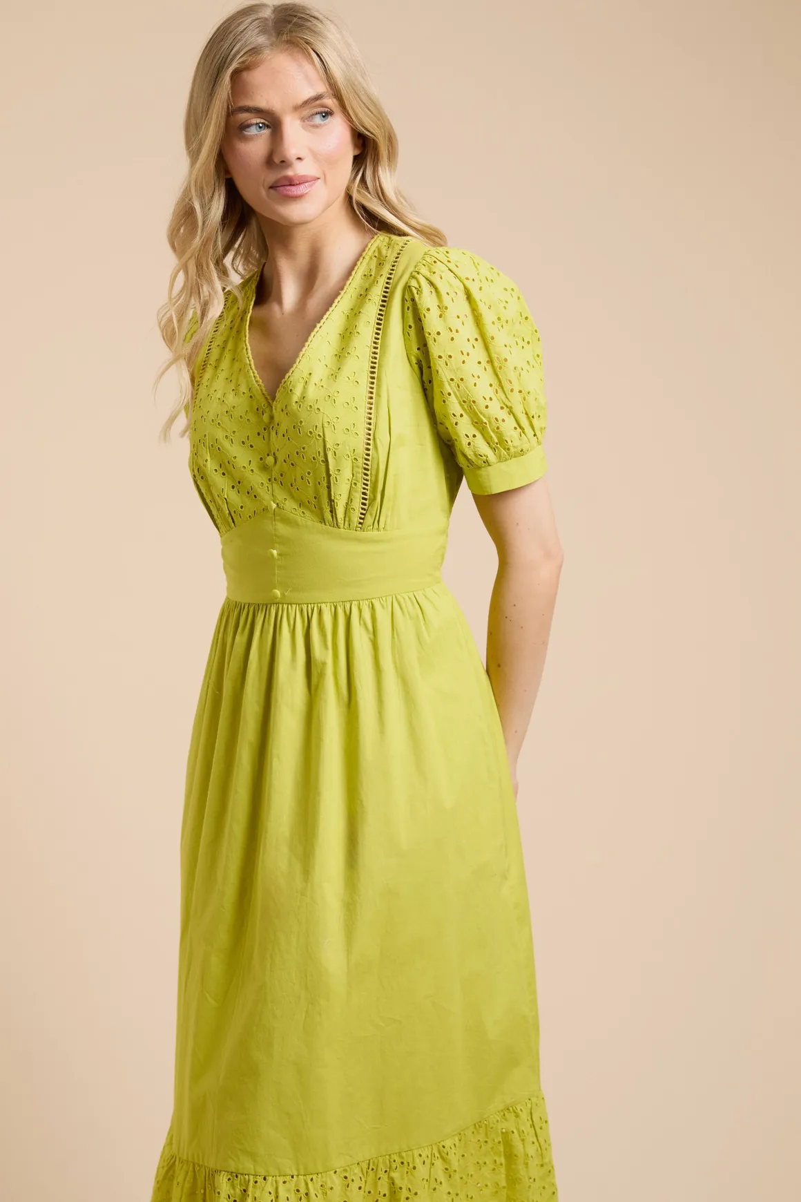 Robe Maxi À Volants En Popeline Avec Manches Bouffantes Et Finitions En Dentelle Broderie Anglaise