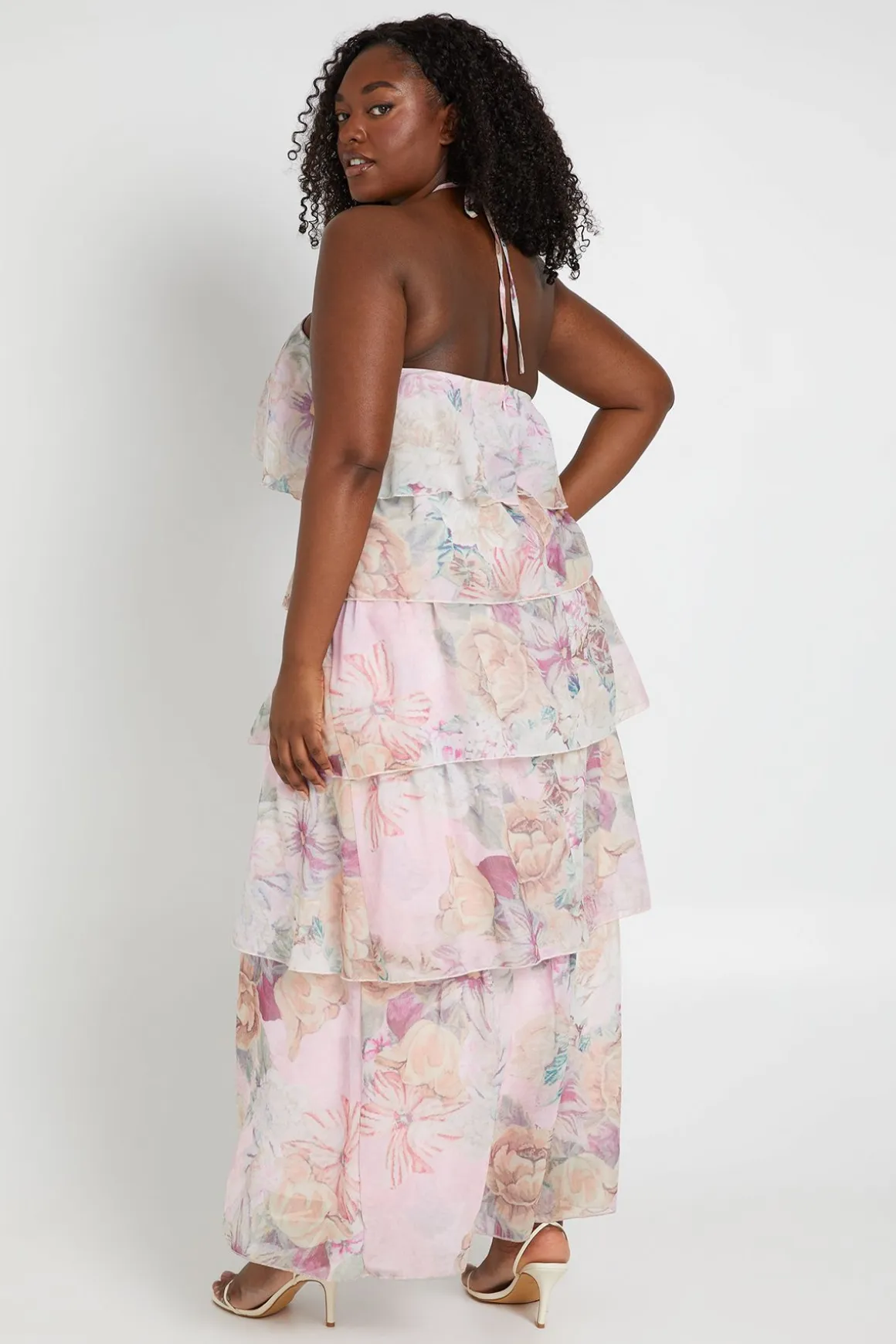 Robe Maxi À Volants Étagés Col Halter Grande Taille À Imprimé Fleuri