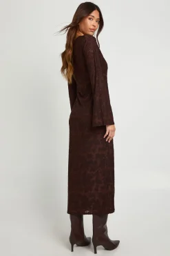 Robe Midaxi Asymétrique à Manches Longues Motif Floral Dévoré