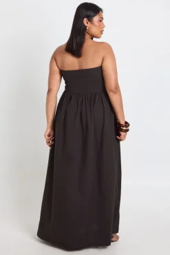 boohoo Robe Midaxi À Bandeau Grande Taille<Femme Toutes Les Robes|Robes Patineuses