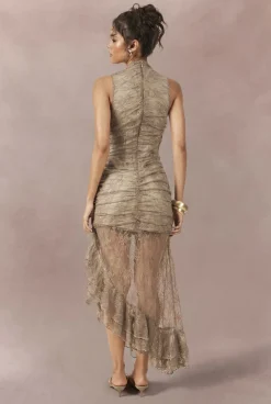 boohoo Robe Midaxi Drapée Avec Détail En Dentelle<Femme Satin Et Dentelle|Robes
