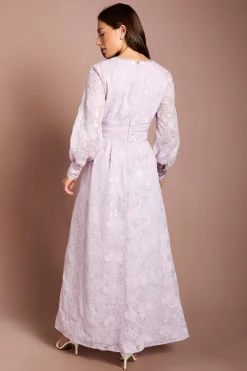 Robe Midaxi en Maille à Fleurs Pailletées avec Manches Bouffantes et Col en V