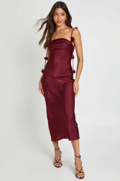 Robe Midaxi En Mousseline À Bretelles Avec Détails De Fleurs
