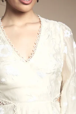 Robe Midaxi en Mousseline à Sequins et Motifs Floraux