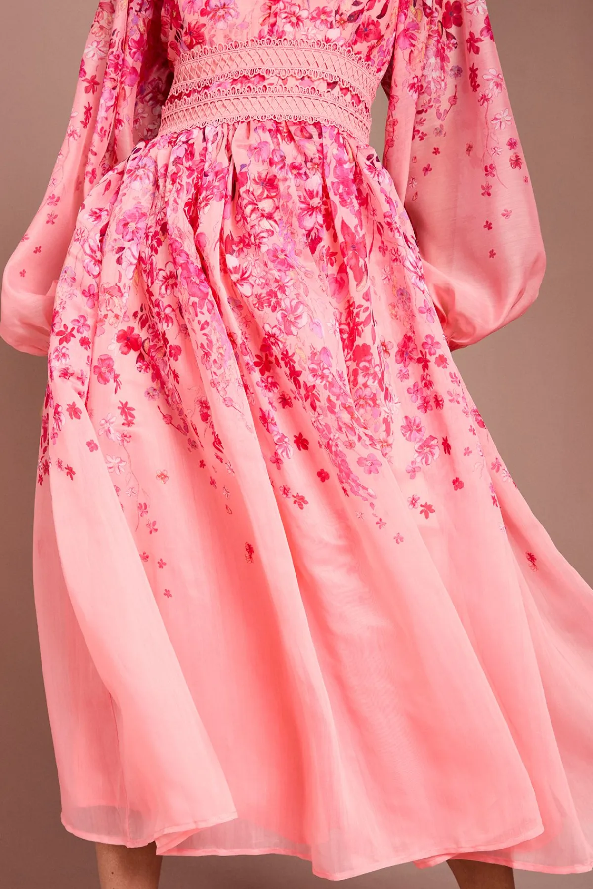 Coast Robe Midaxi En Organza À Motif Floral Et Finitions En Dentelle<Femme Robes Mi-Longues|Satin Et Dentelle