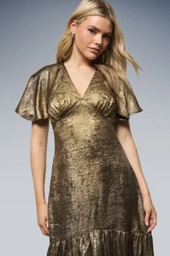 Robe Midaxi en Satin Métallisé à Manches Cape DP Luxe