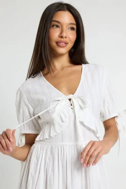 boohoo Robe Midaxi En Seersucker Avec Détails À Volants<Femme Toutes Les Robes|Robes Patineuses