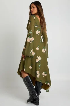 Robe midaxi florale asymétrique à manches évasées