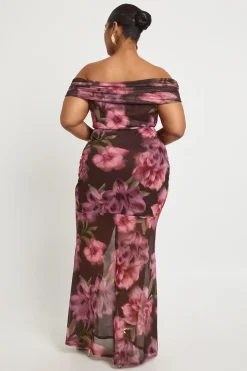 Robe Midaxi Grande Taille à Encolure Bardot et Corps Froncé