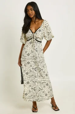 Robe Midaxi À Imprimé Paisley Avec Finitions En Dentelle